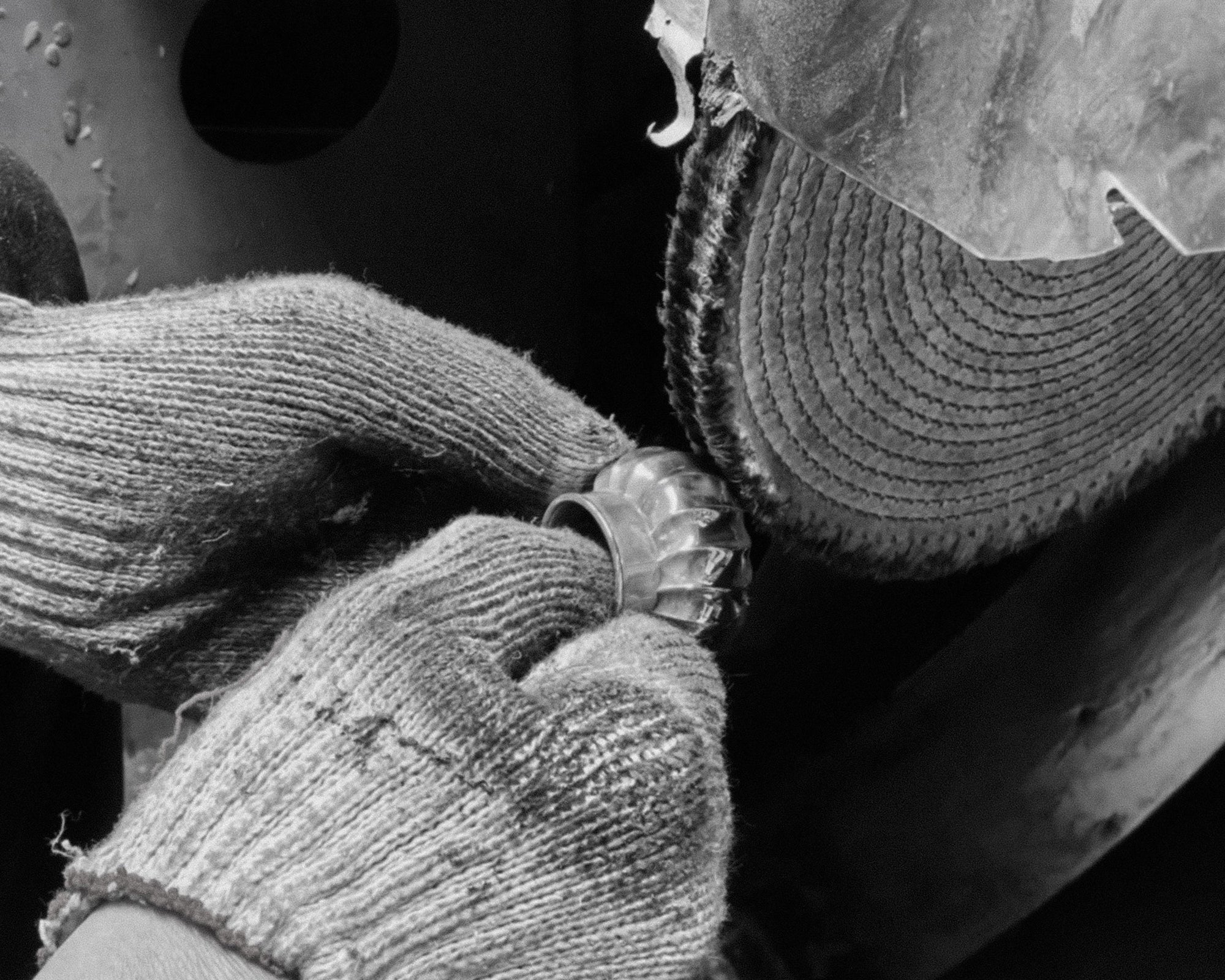 Hand  polishing of Moëhr zinc cap